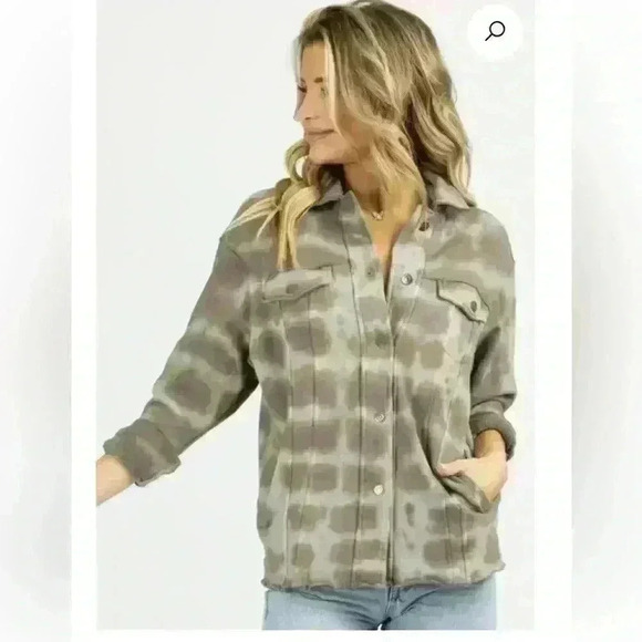 Anthropologie Olivaceous Dyed Shacket Sized Small - Picture 3 of 11